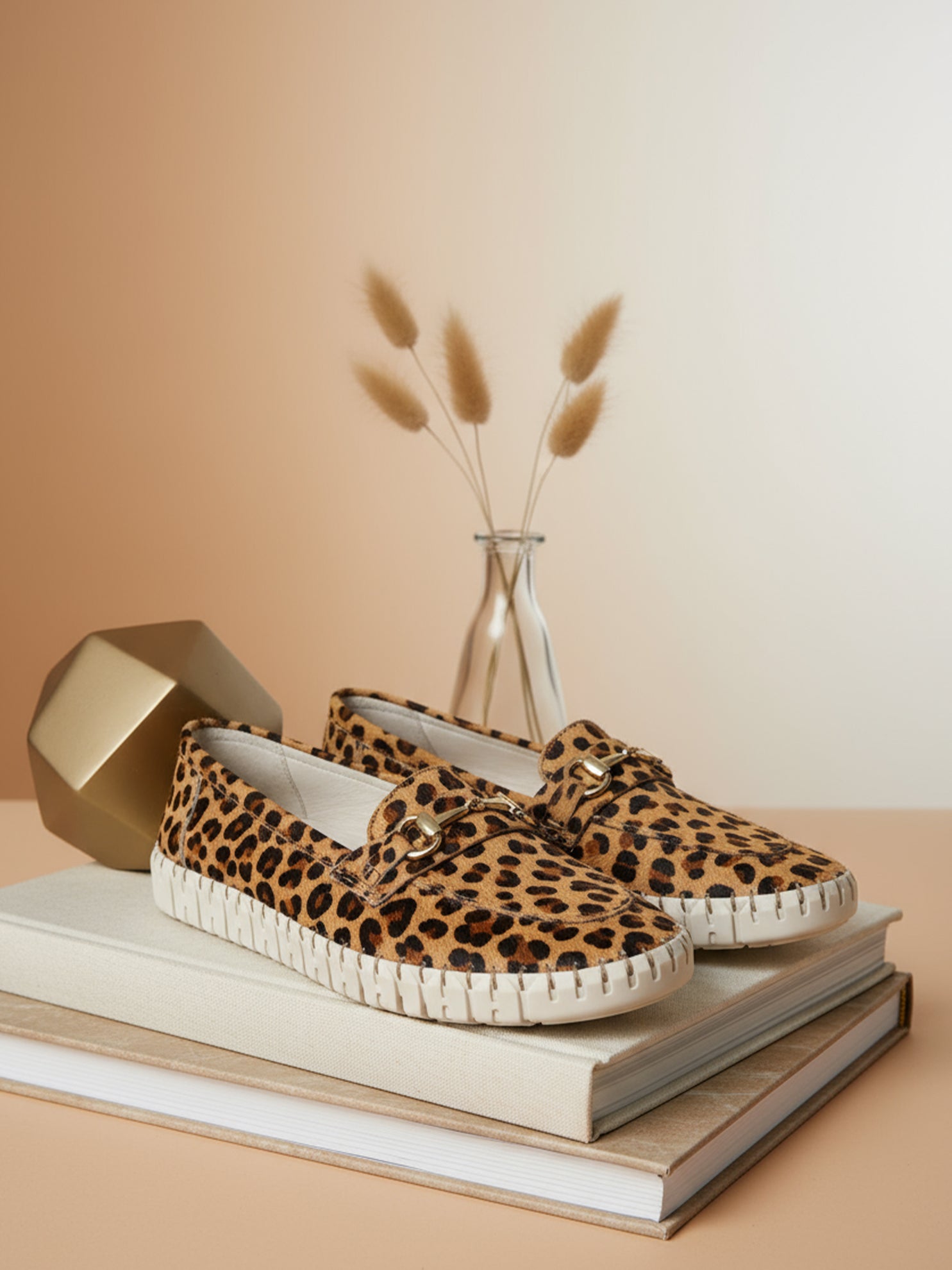 Women Trendy Casual Loafers for Daily Wear with Cushioned Insole and Strong Grip