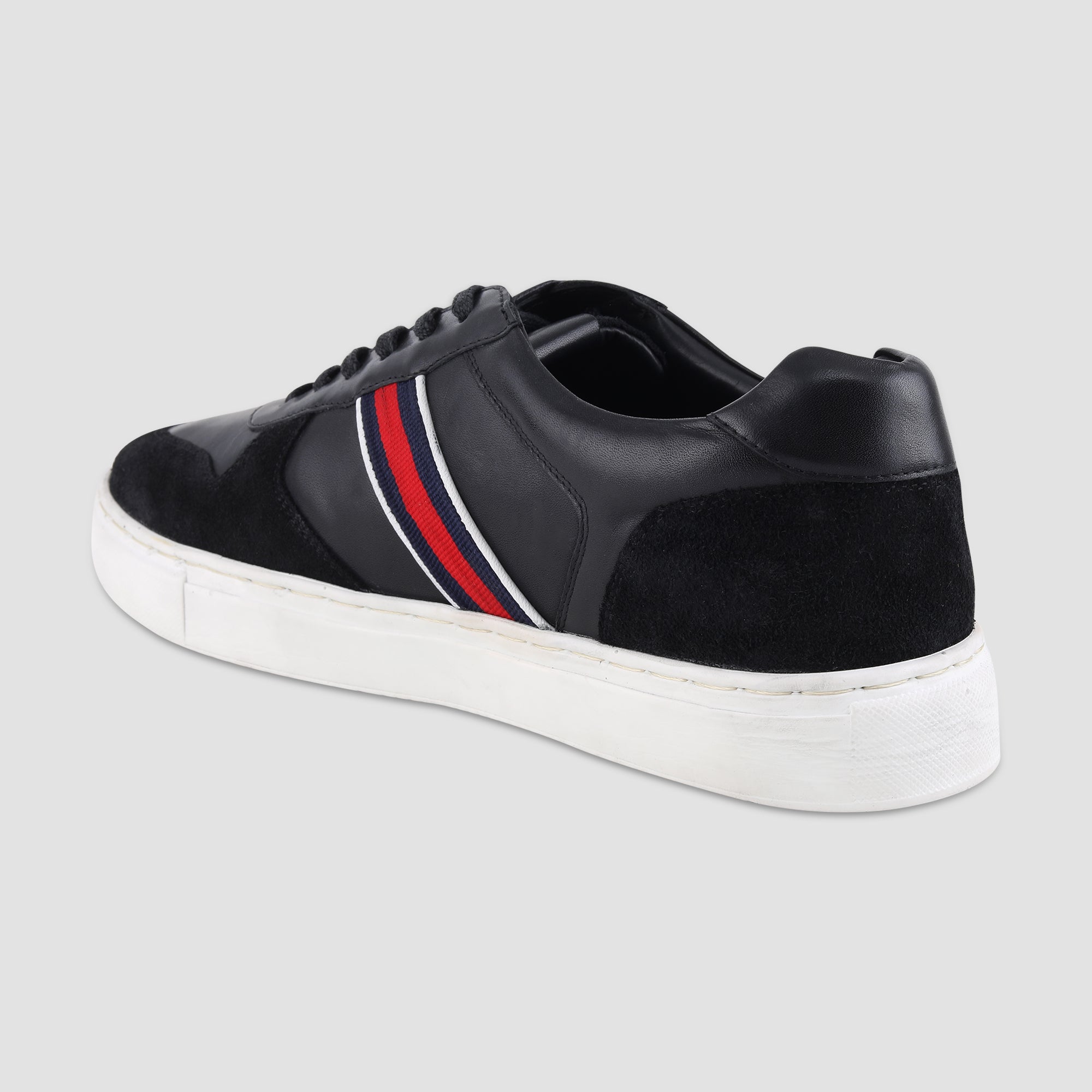 Ezok Black Leather Sneaker For Men
