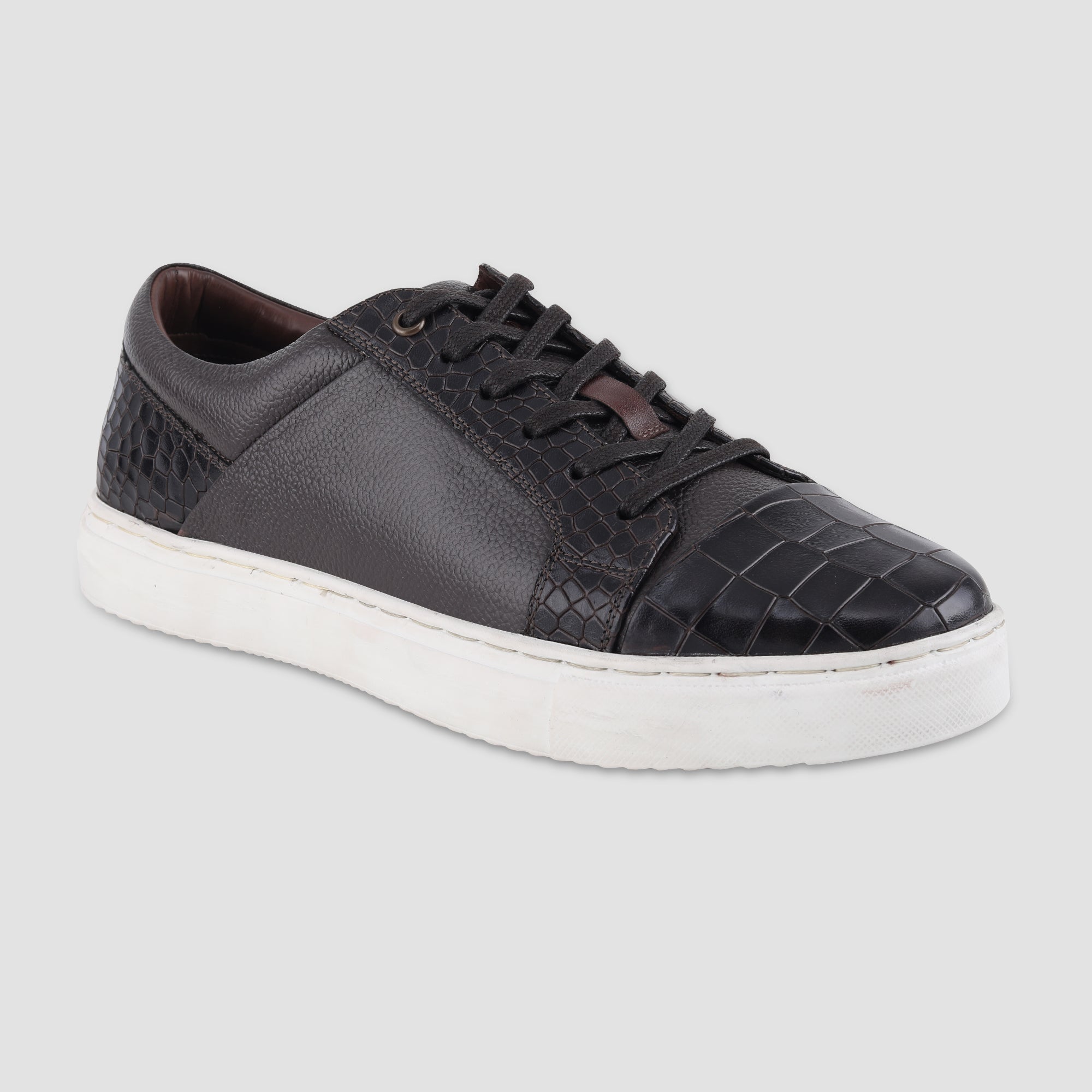 Ezok Leather Sneaker Shoes For Men
