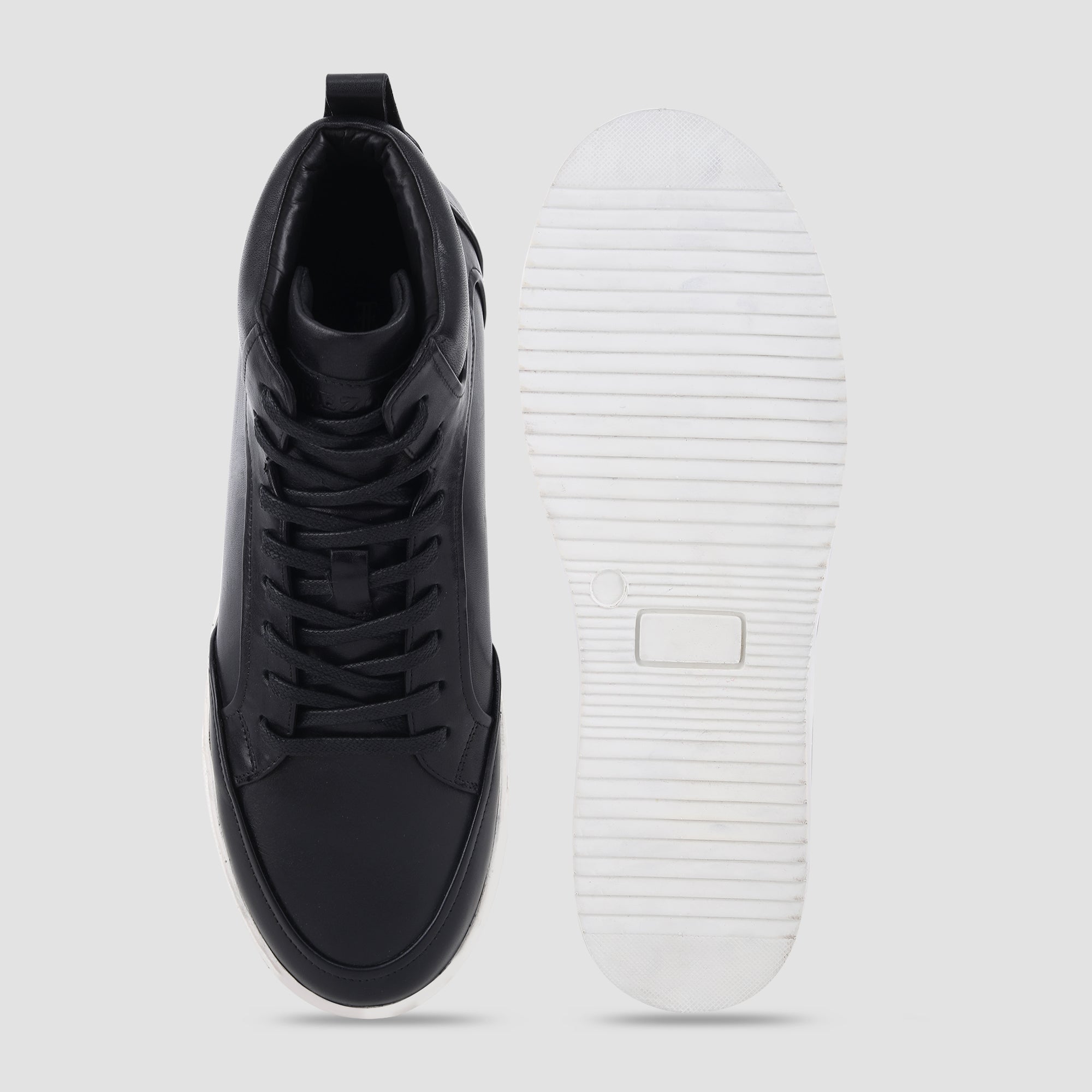 Ezok Black Leather Sneaker For Men