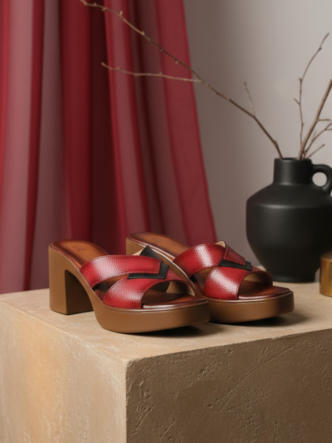 Ezok Women's Casual Genuine Leather Sandals | Stylish Open-Toe Design with Cushioned Insole | Comfortable & Trendy for Everyday Wear