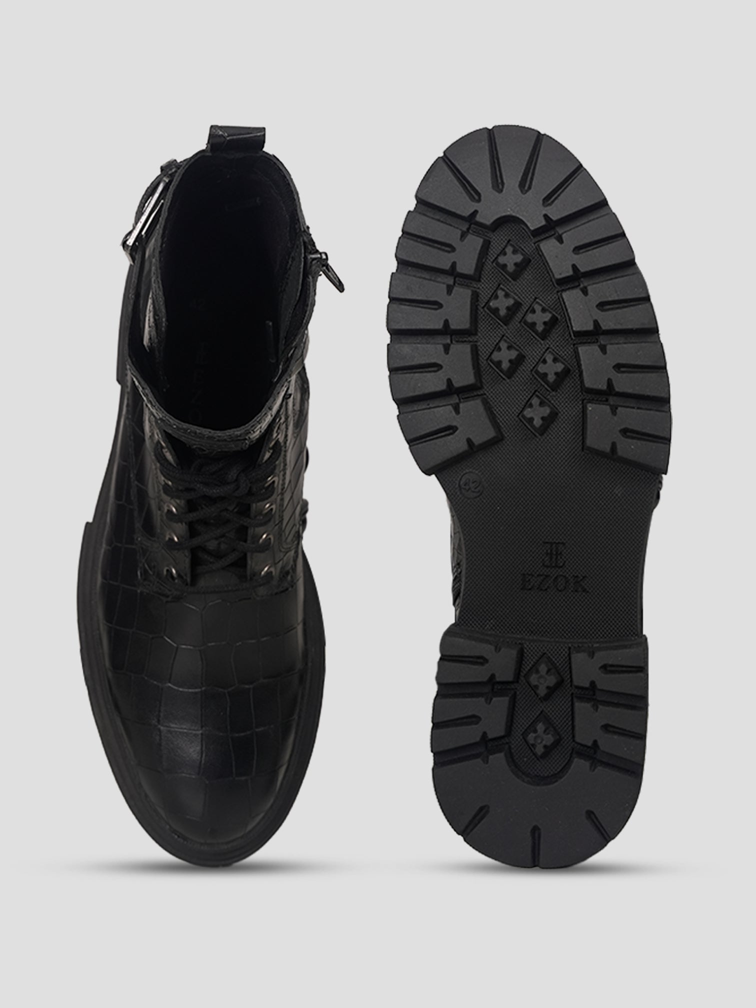 EZOK Men’s Black Croc Texture Leather Ankle Boots | Lace-Up