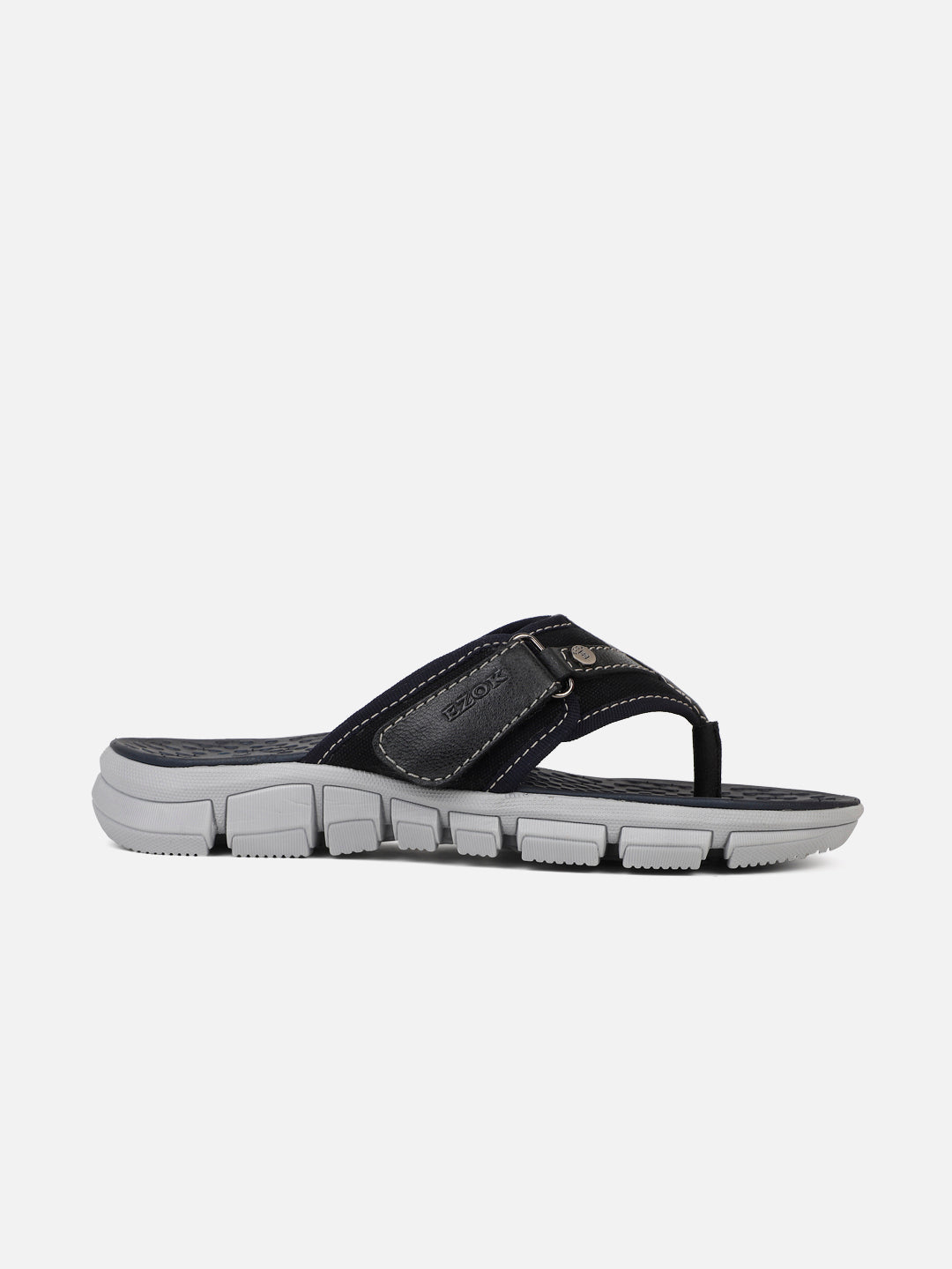 Leather black flipflops for men