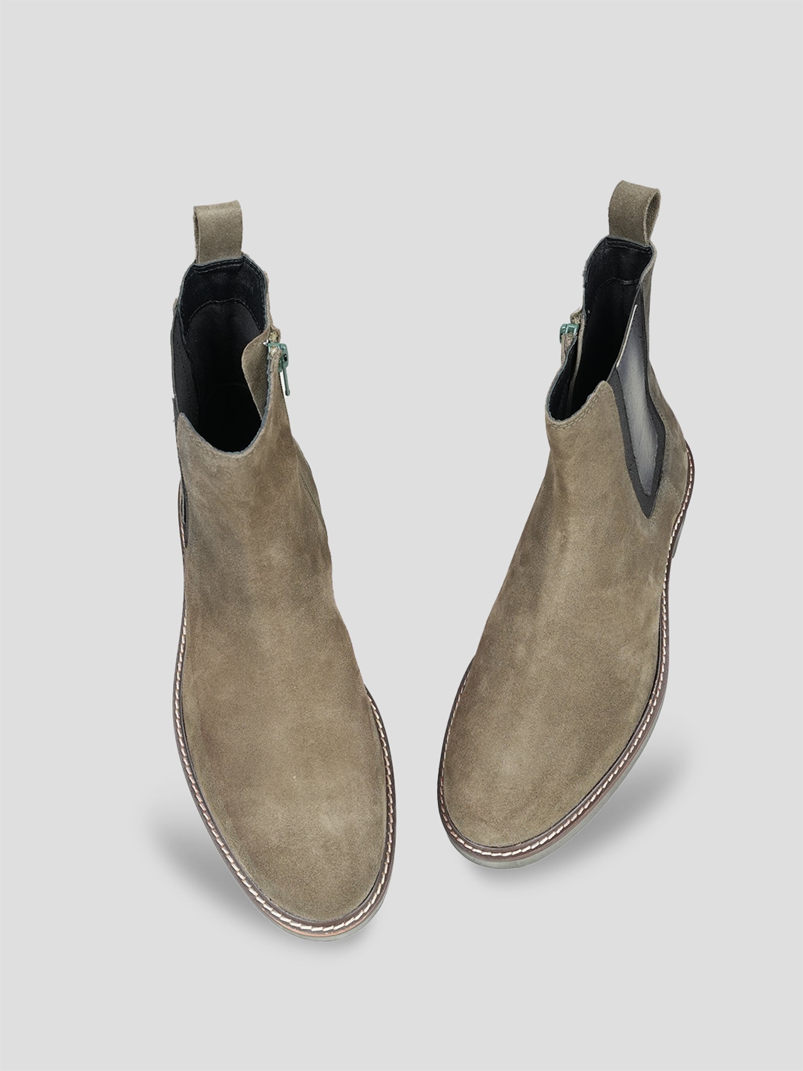 Ezok Men’s Leather Chelsea Boots - Classic & Stylish