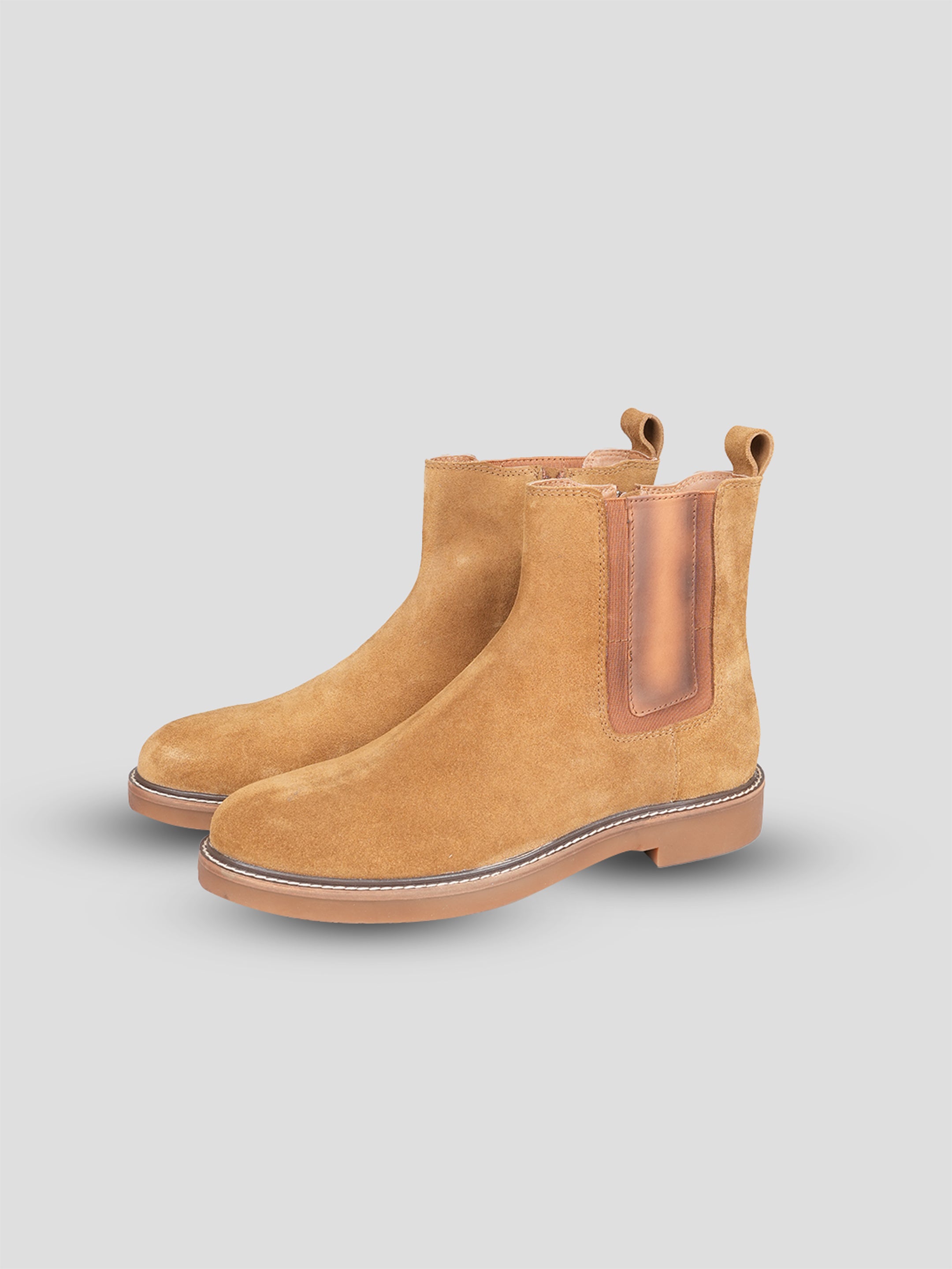 Ezok Men’s Leather Chelsea Boots - Classic & Stylish
