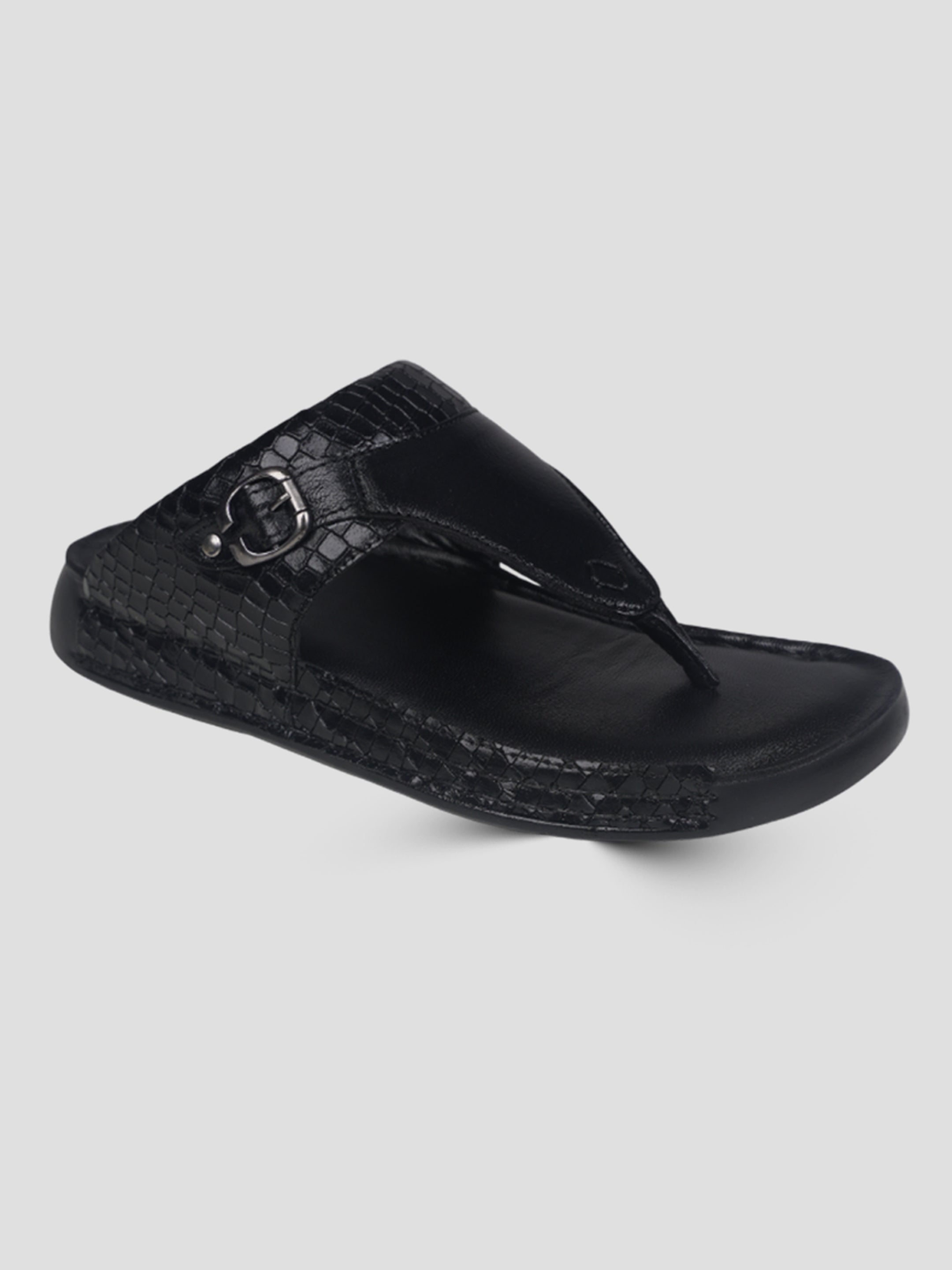 Ezok Men Black Leather Slip-On Sandals