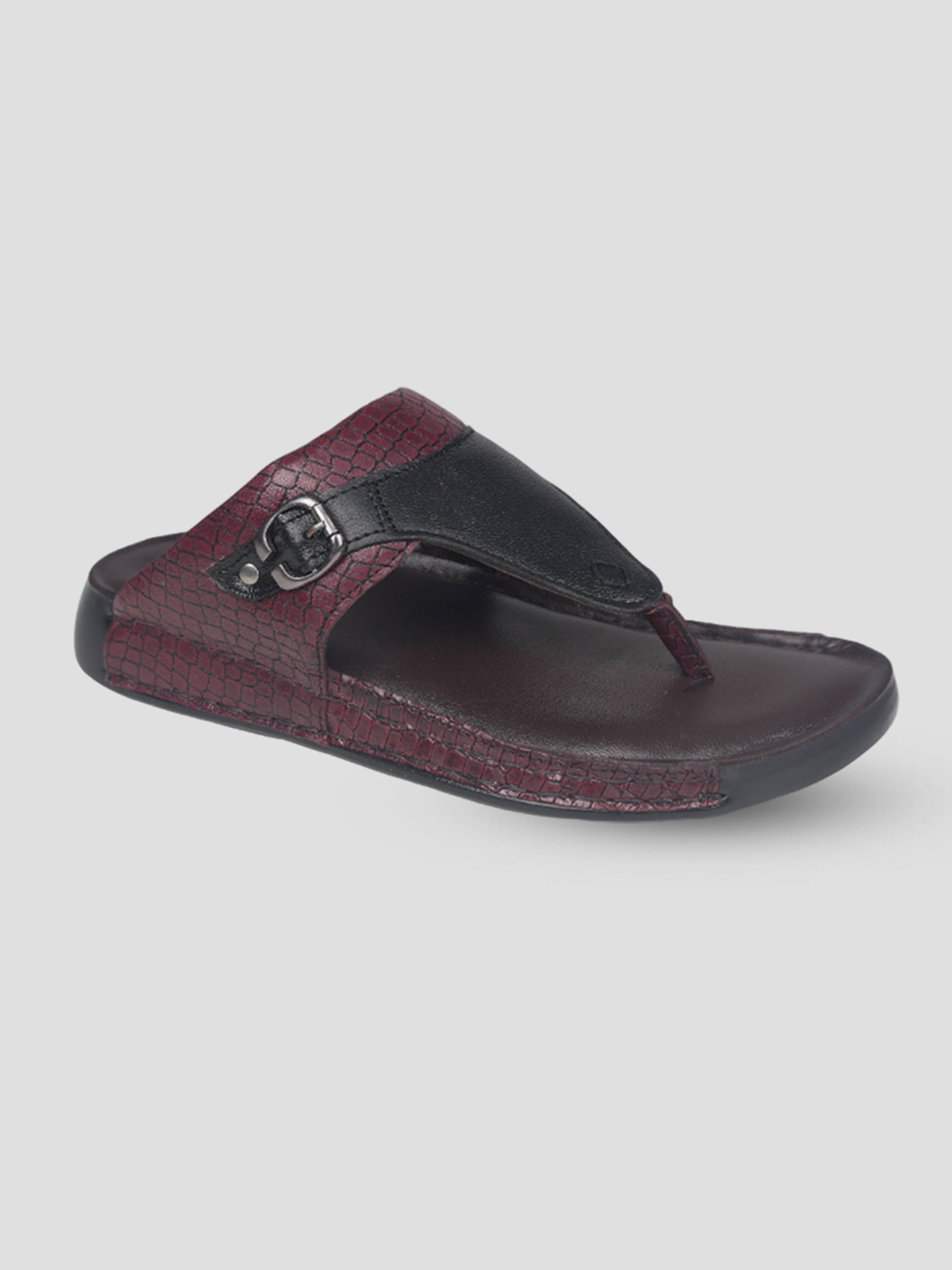 Ezok Men Black Leather Slip-On Sandals