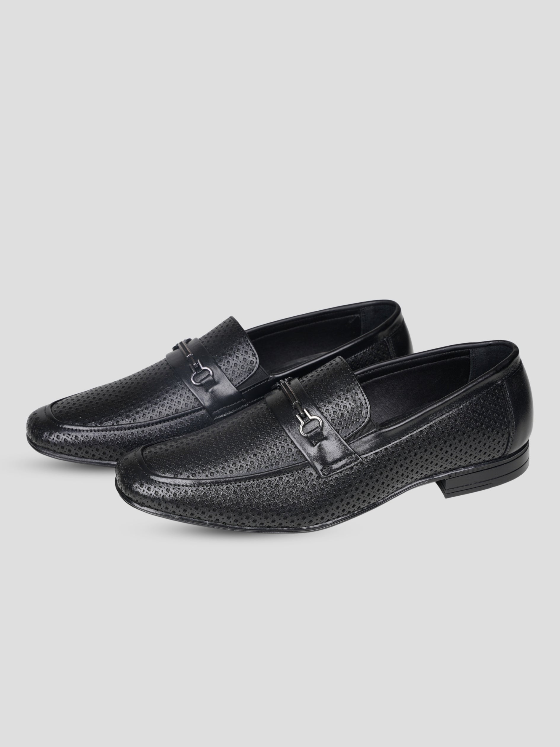 EZOK Men's Slip-On Leather Casual Shoes – Stylish & Comfortable