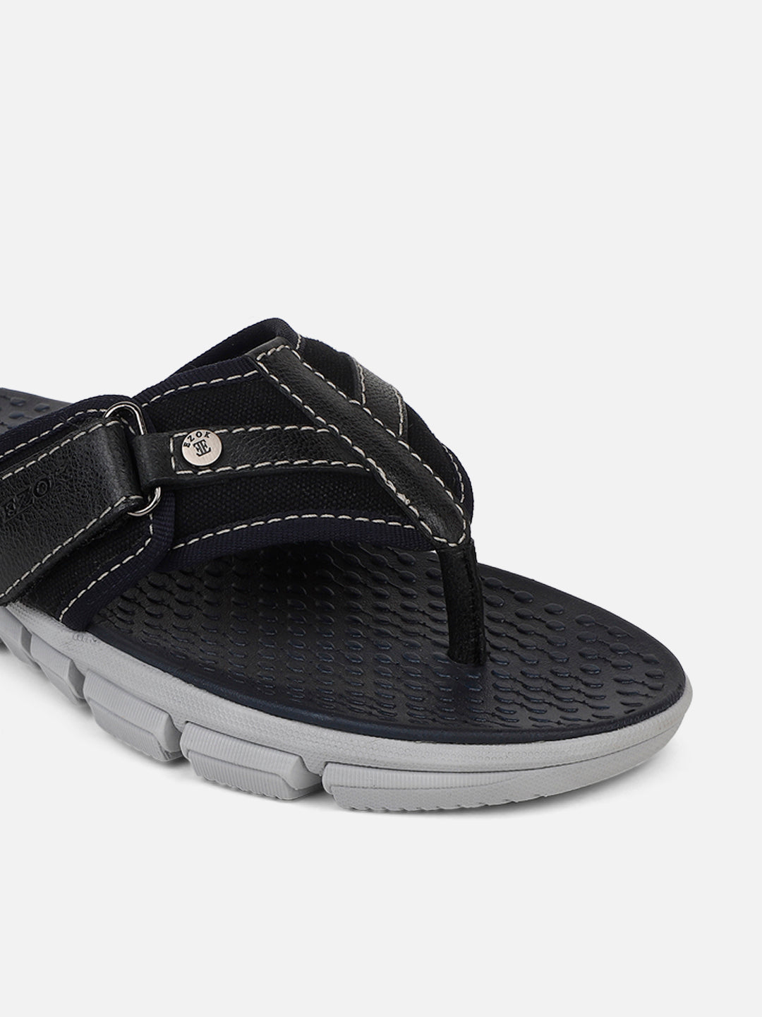Leather black flipflops for men