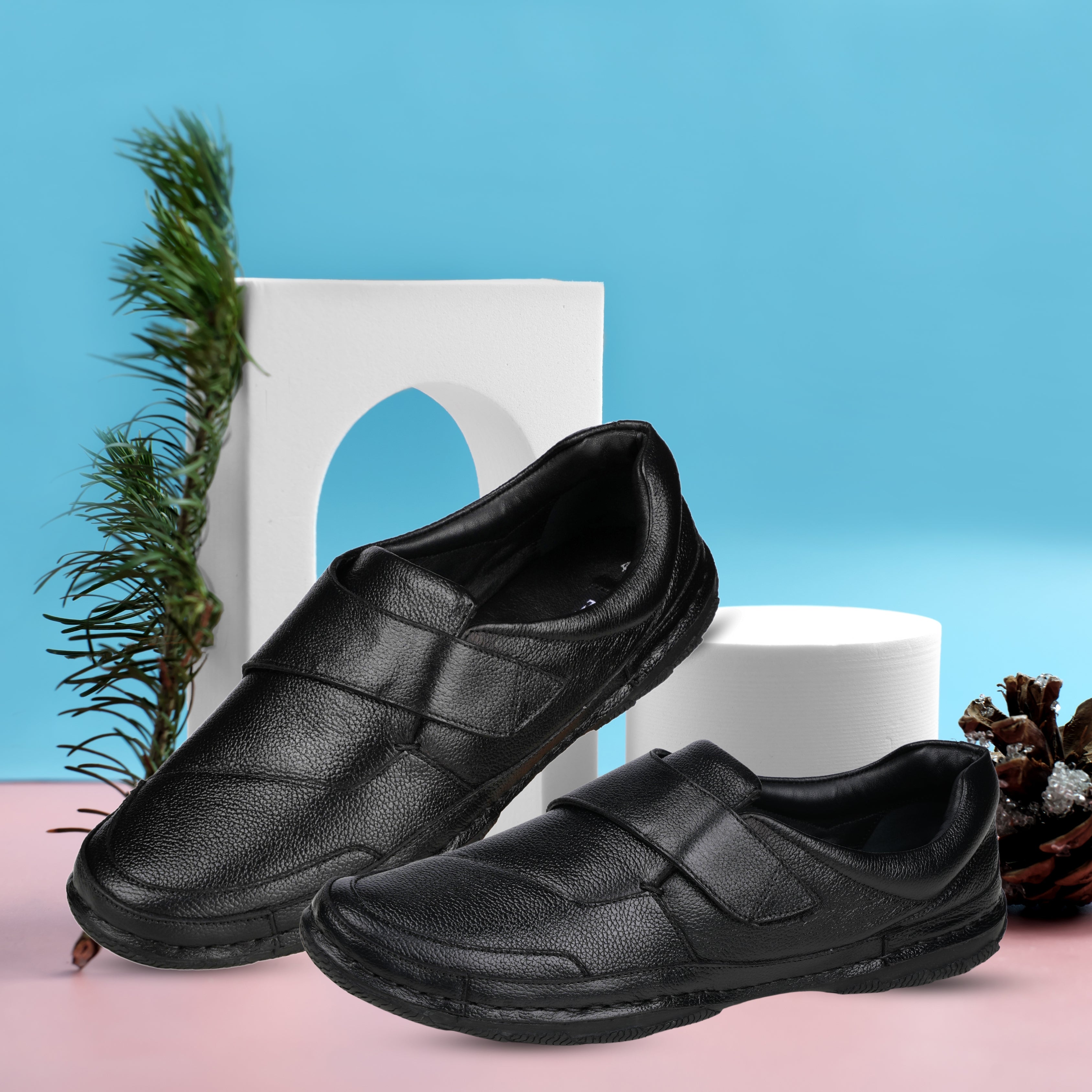Ezok Black Casual Leather Shoes For Men