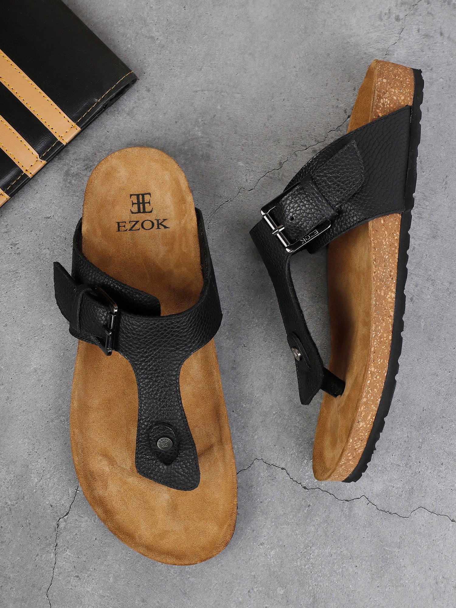 Leather sandal for men (black)