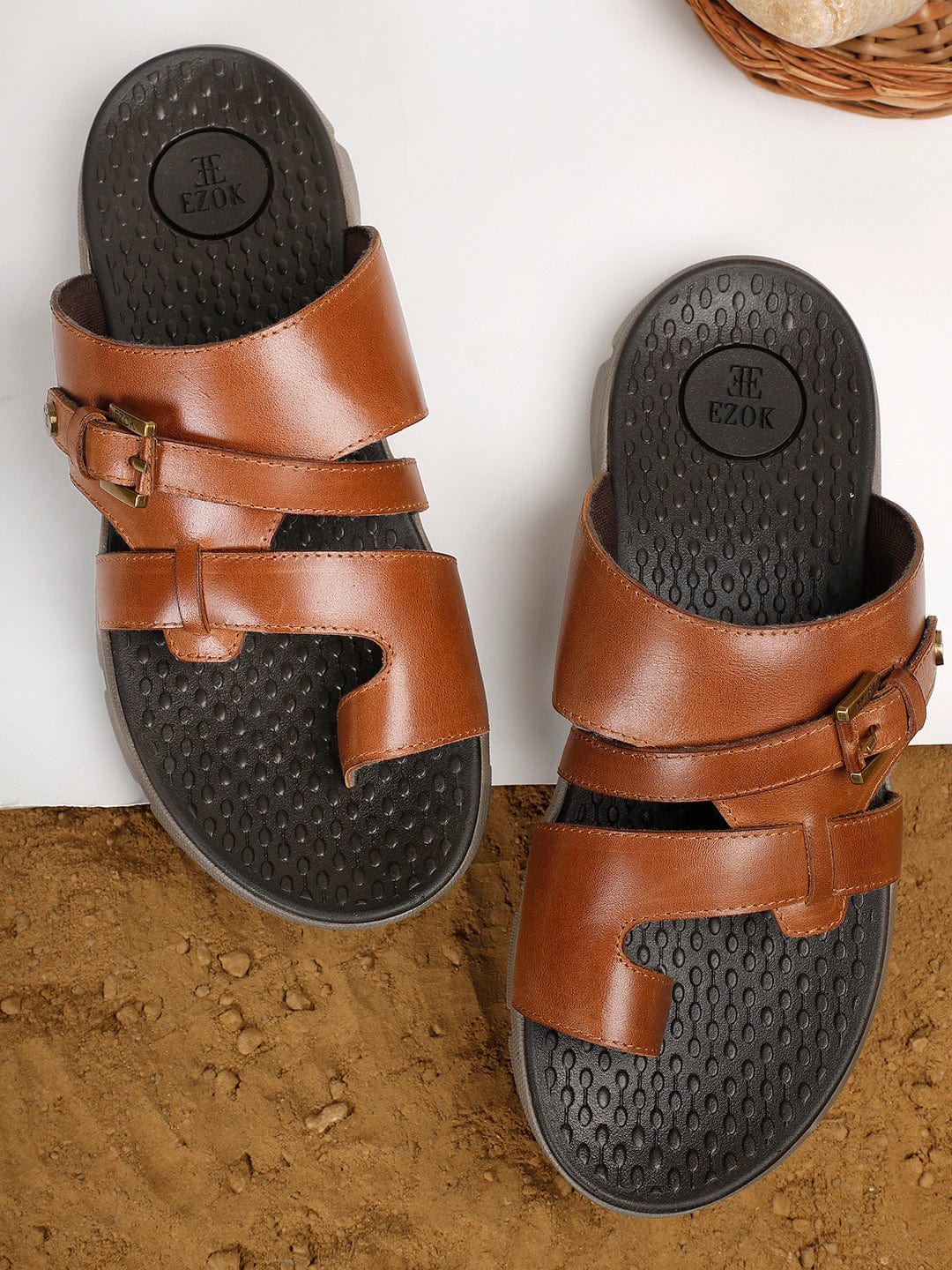 Leather sandal for men (Tan)