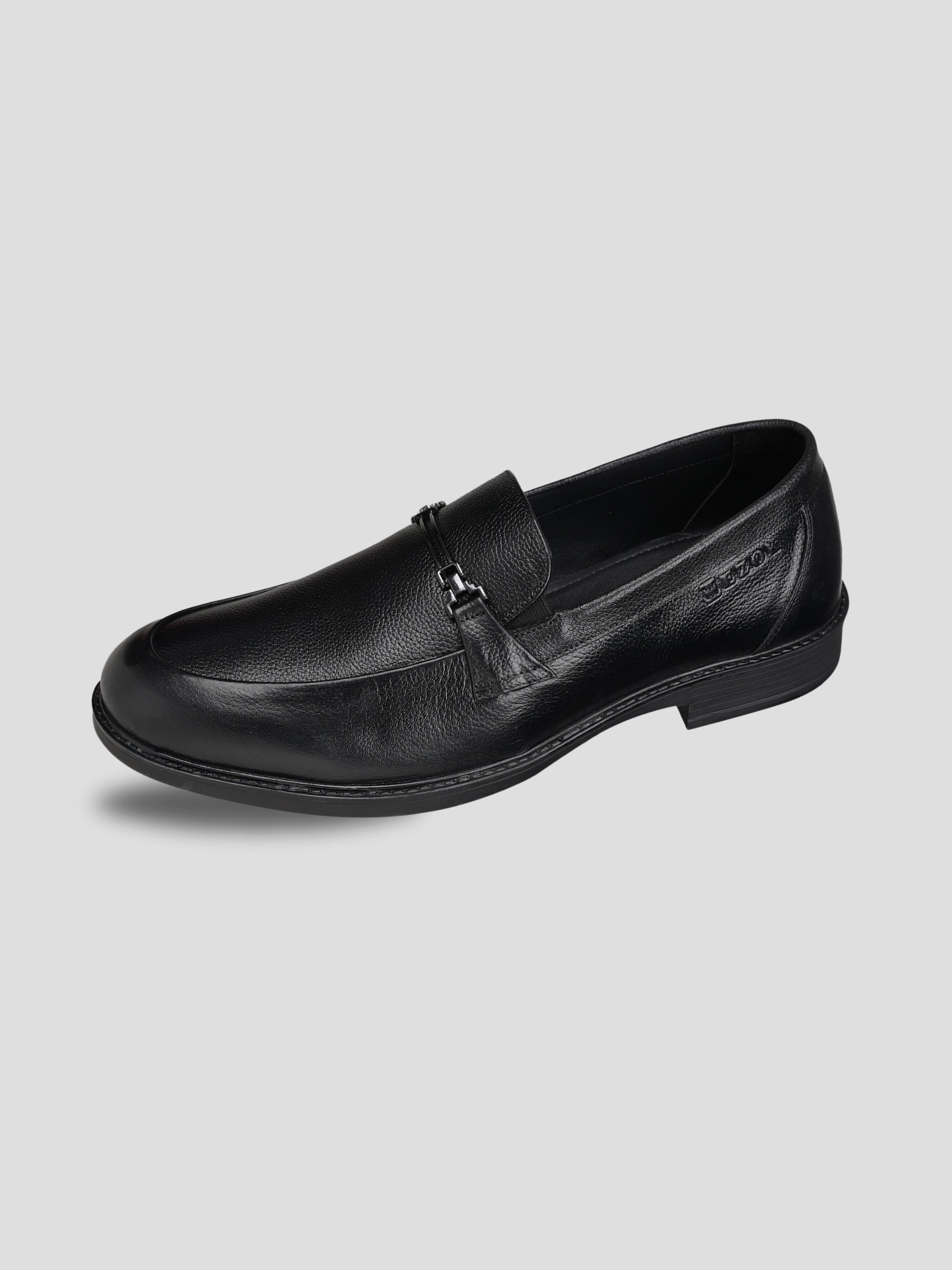 Ezok Men Leather Slip-On Casual Shoes