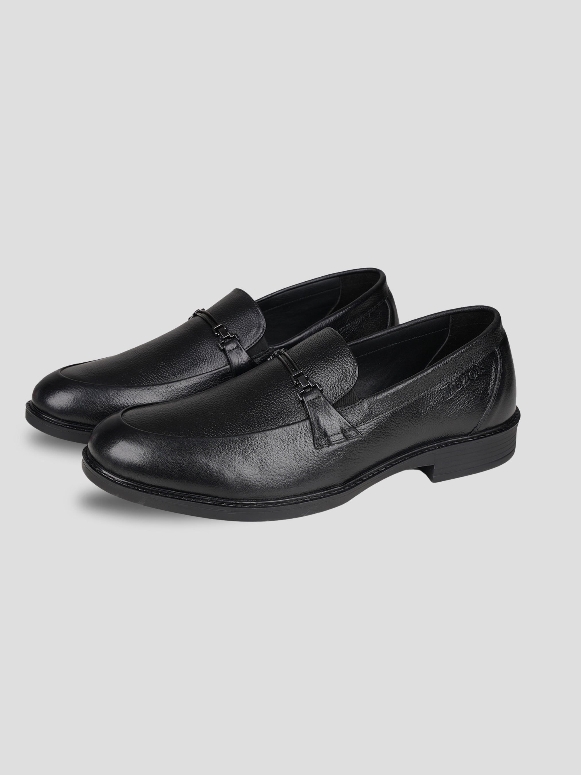 Ezok Men Leather Slip-On Casual Shoes
