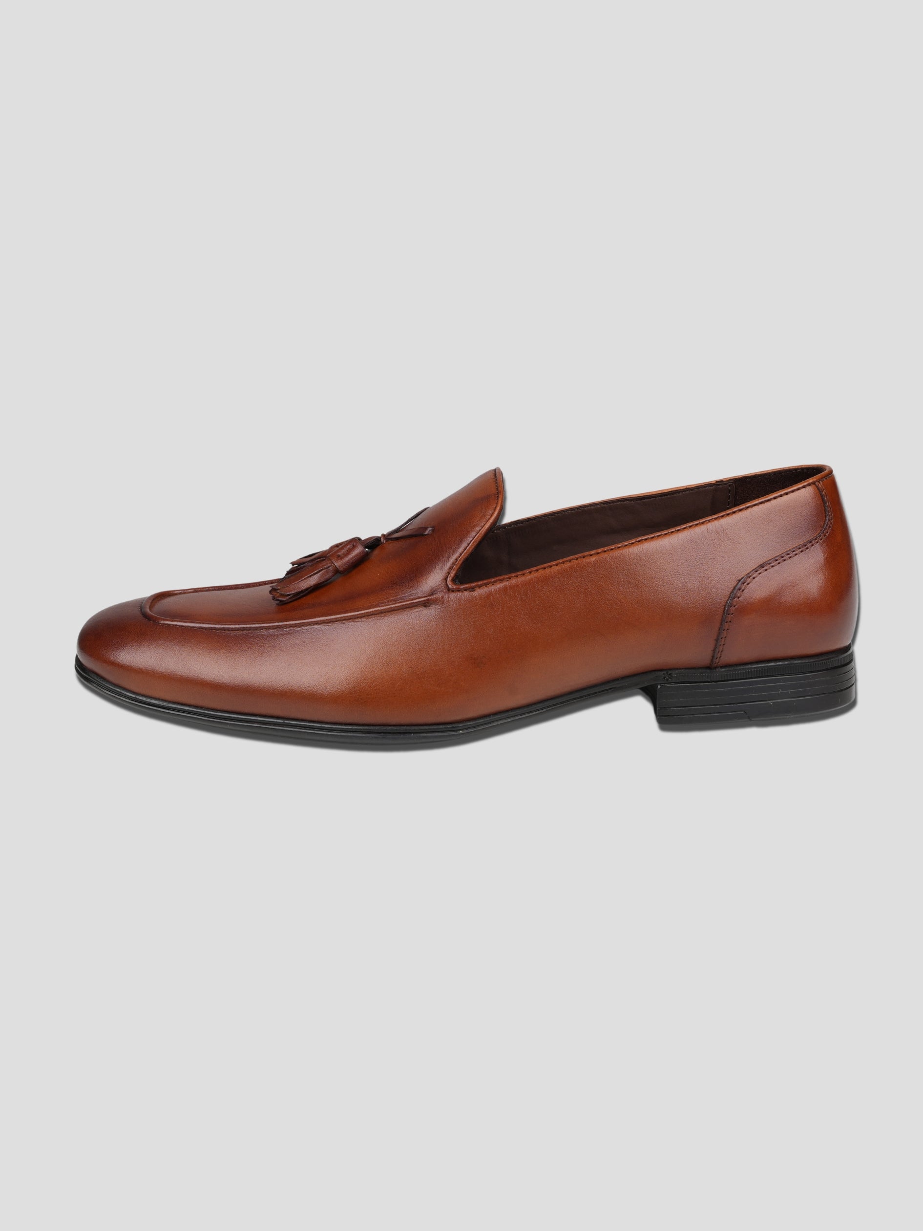 Ezok Men Leather Lace-Up Casual Shoes
