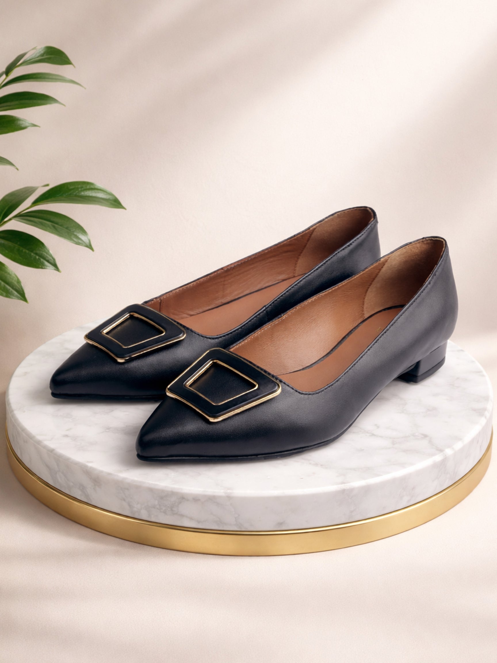 Ezok Women Black Leather Ballerina Flats