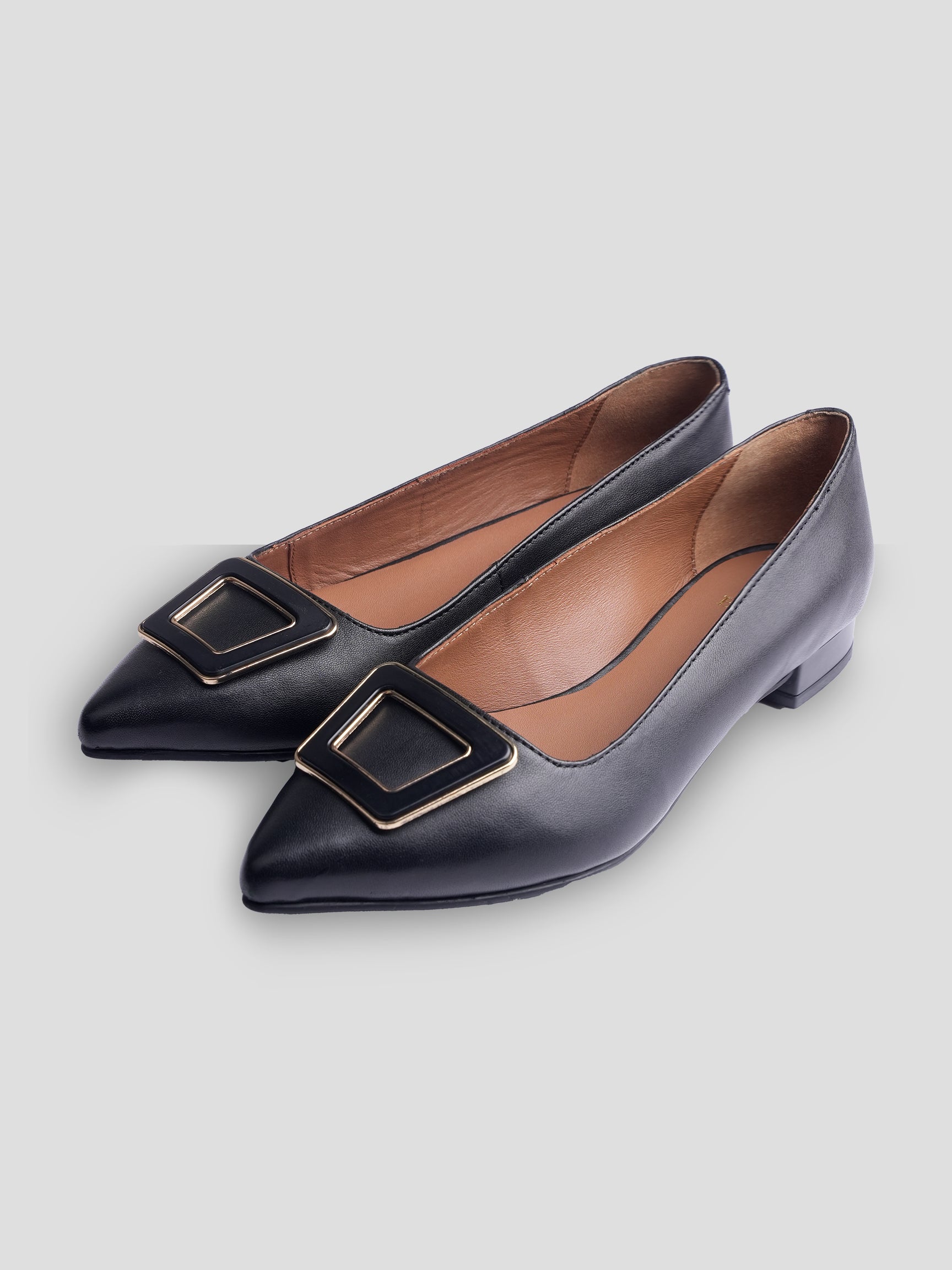 Ezok Women Black Leather Ballerina Flats