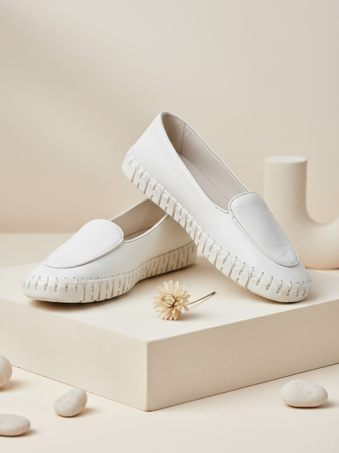 EZOK Women's Leather Loafers | Stylish Slip-On Design with Cushioned Insole | Durable, Comfortable & Trendy for Casual Wear